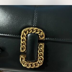 Marc Jacobs The Mini Top Handle shoulder bag in black with gold accents!